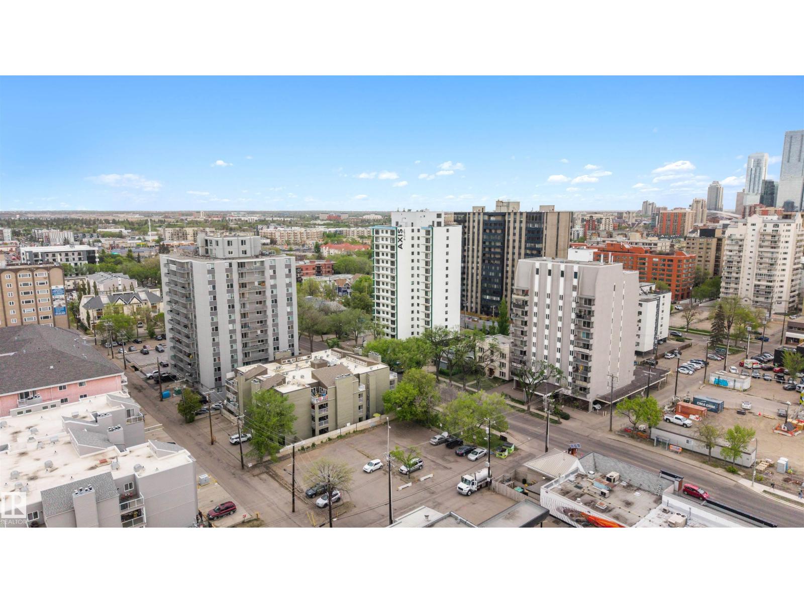 #103 10138 116 ST NW - 33