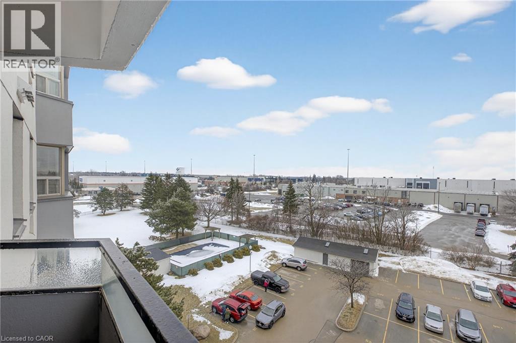 #606 200 JAMIESON Parkway - 35