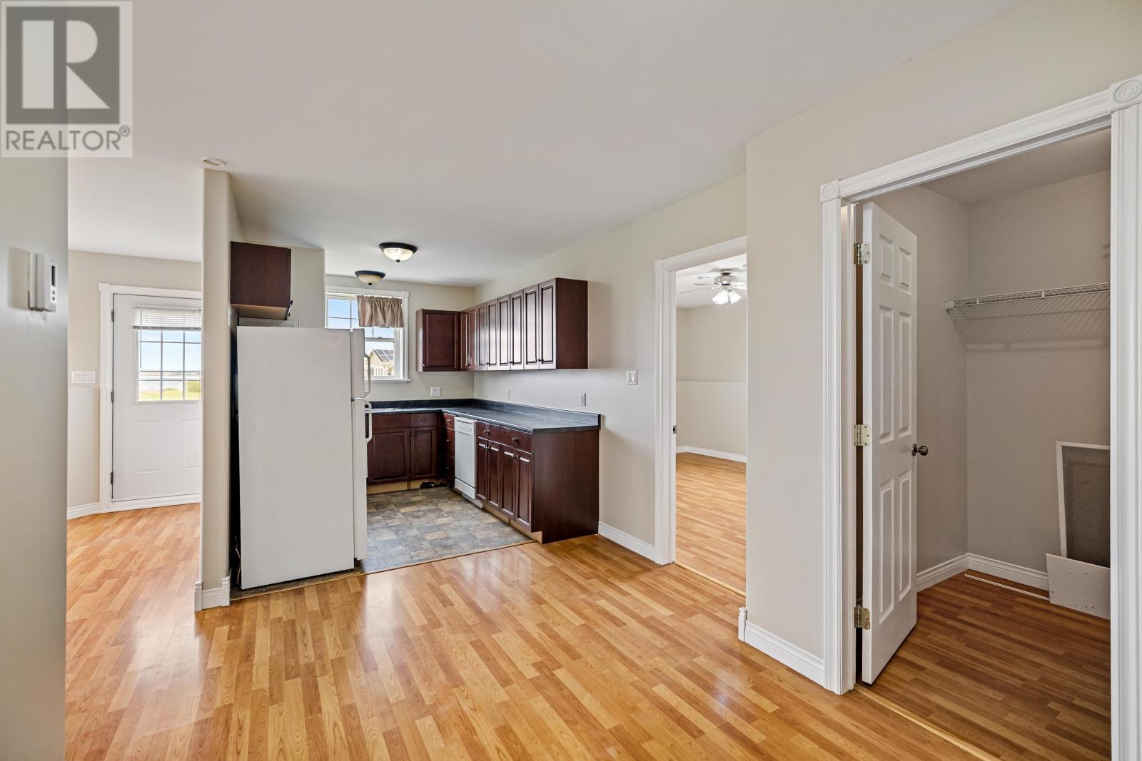319 Birkallum Drive - 39