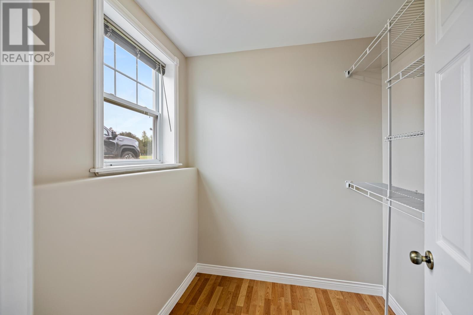 319 Birkallum Drive - 43