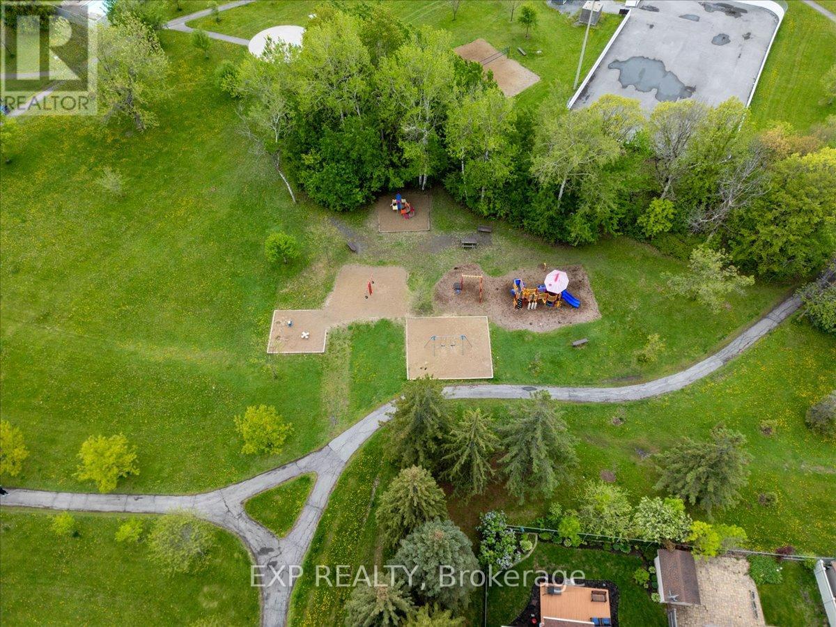 6383 LARMOND AVENUE - 43