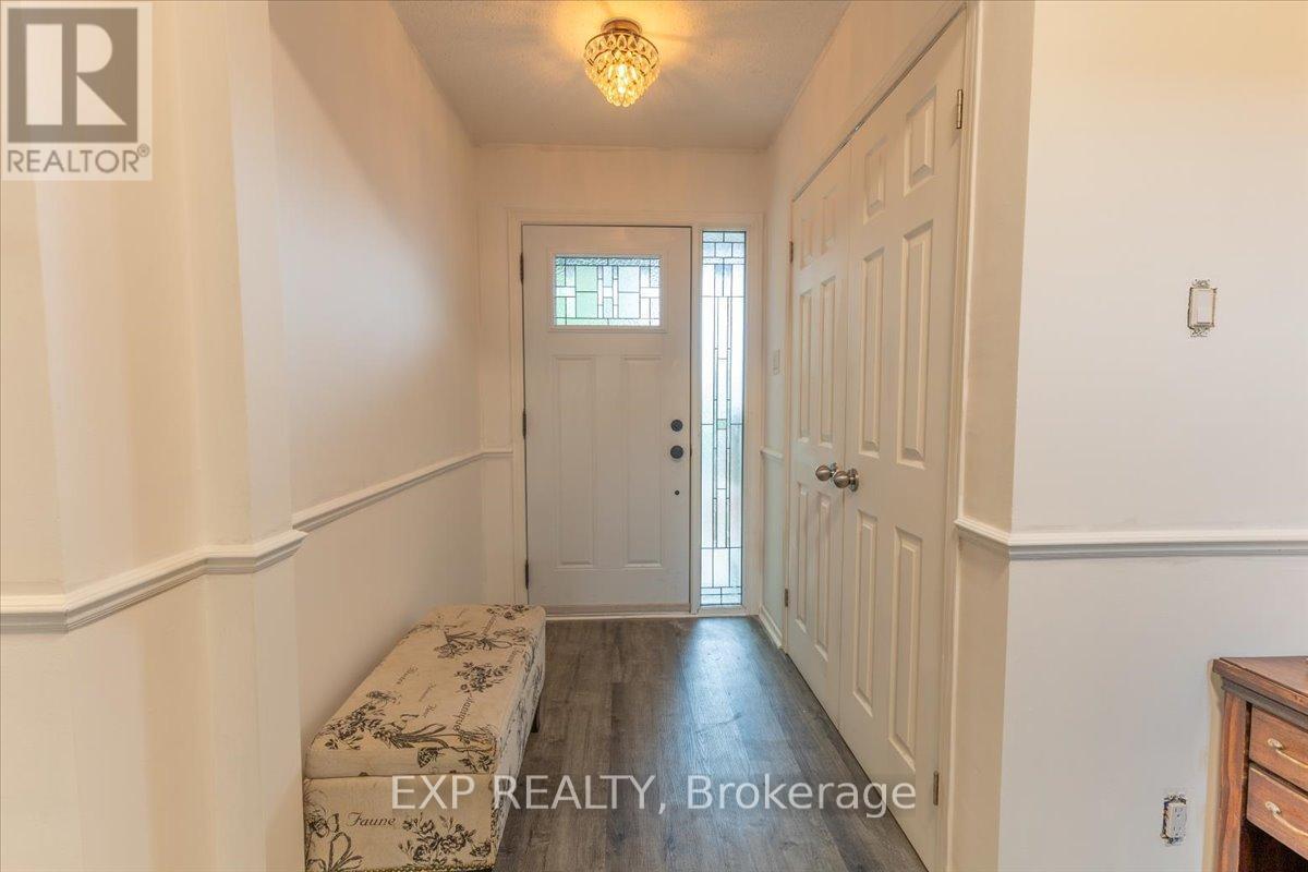 6383 LARMOND AVENUE - 6