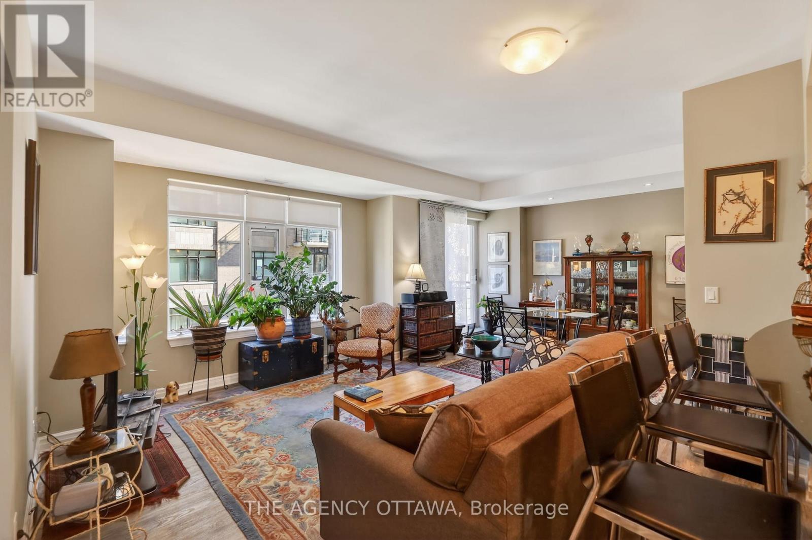 #905 85 BRONSON AVENUE - 10