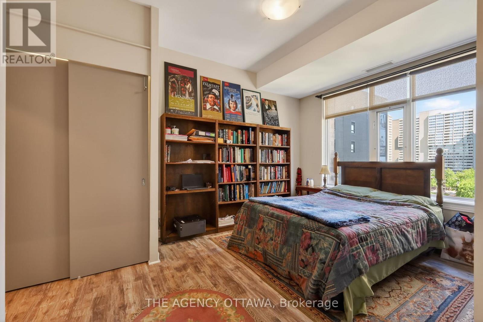 #905 85 BRONSON AVENUE - 22