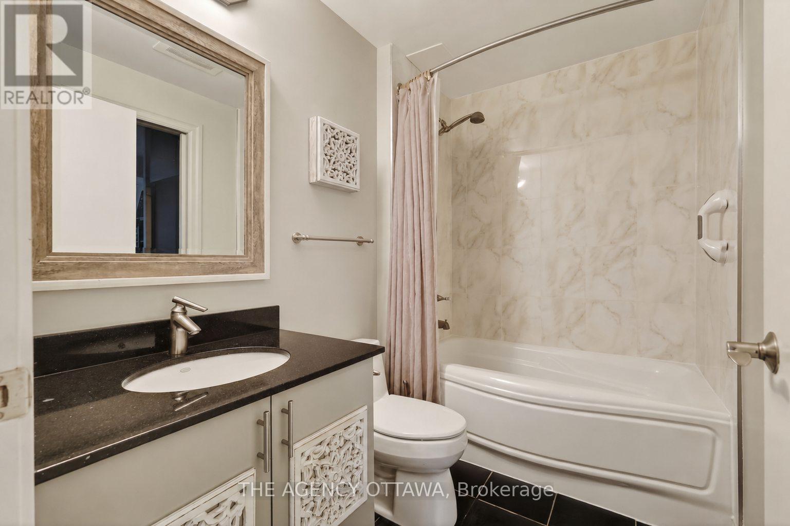 #905 85 BRONSON AVENUE - 27