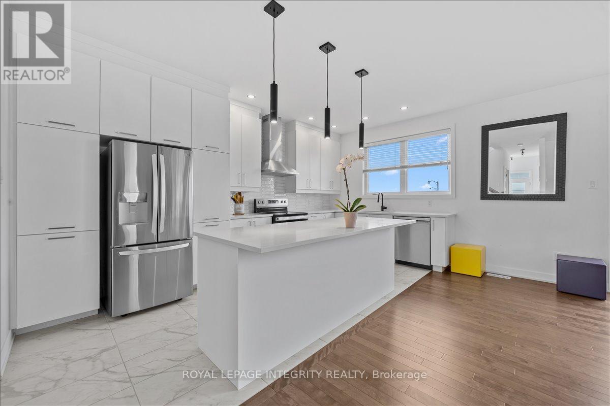99 RUTILE STREET - 7