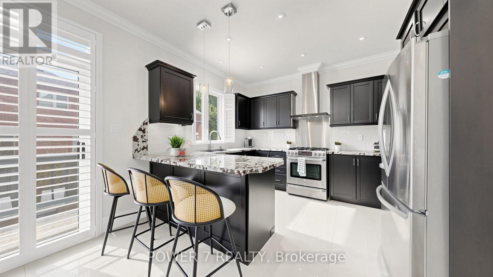 15 EVA GROVE COURT - 14