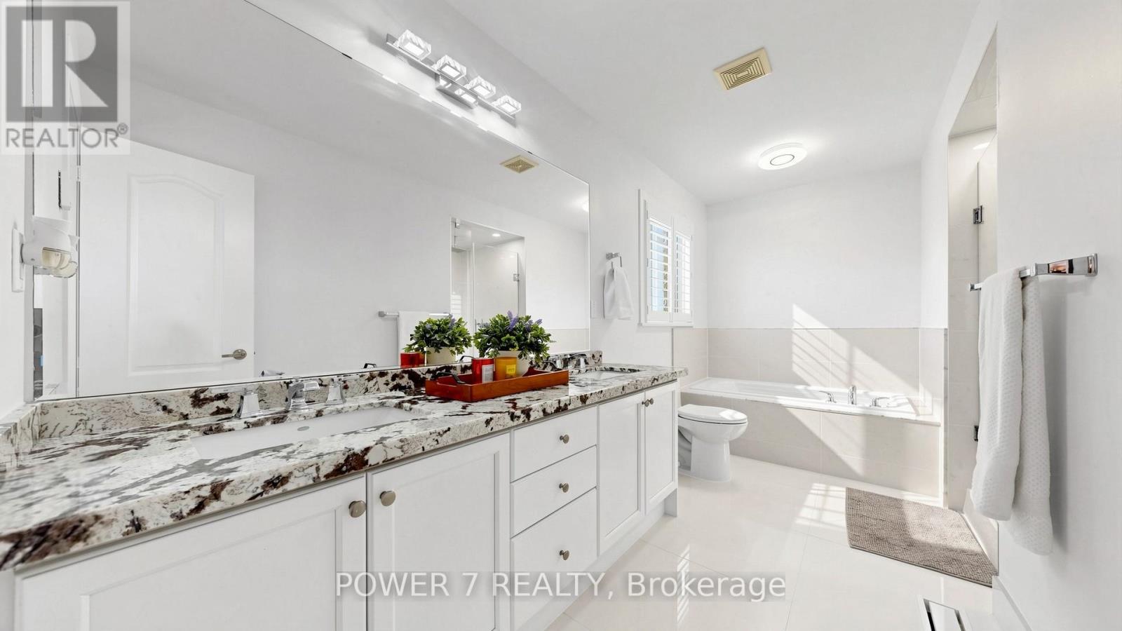 15 EVA GROVE COURT - 24