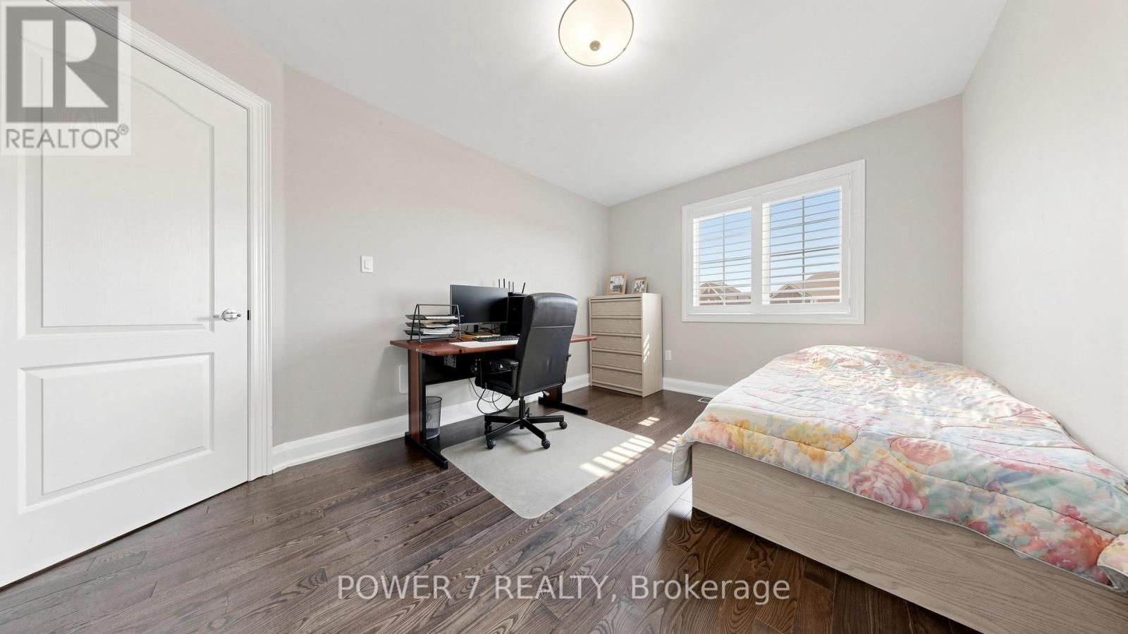 15 EVA GROVE COURT - 32