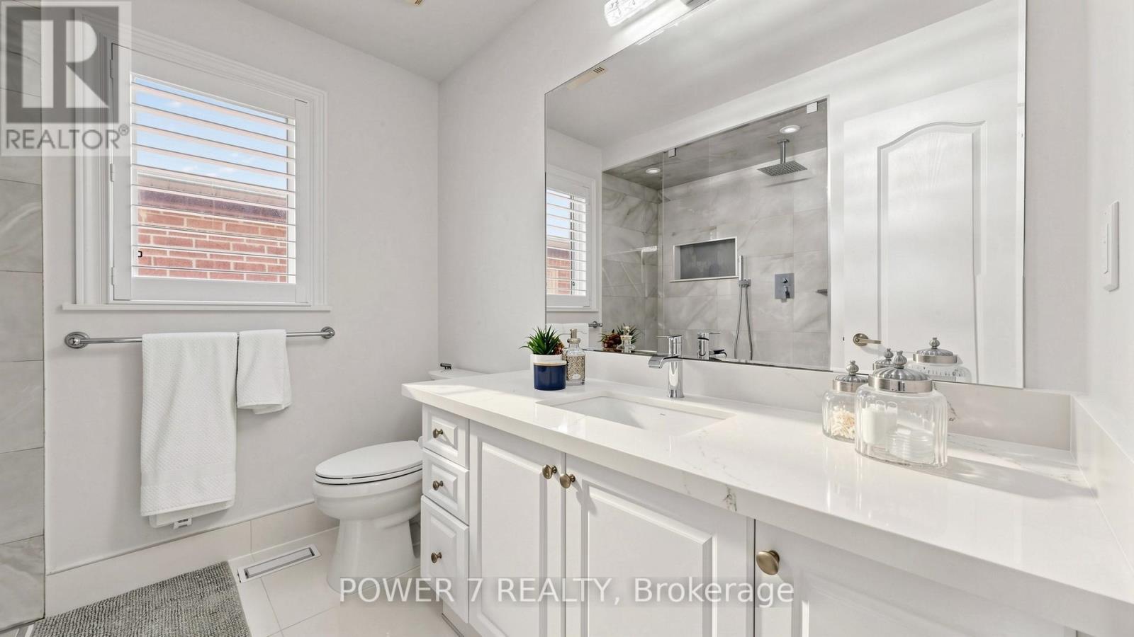 15 EVA GROVE COURT - 36