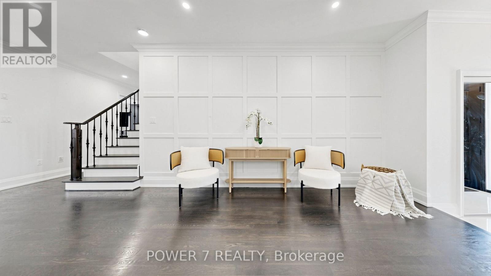 15 EVA GROVE COURT - 4