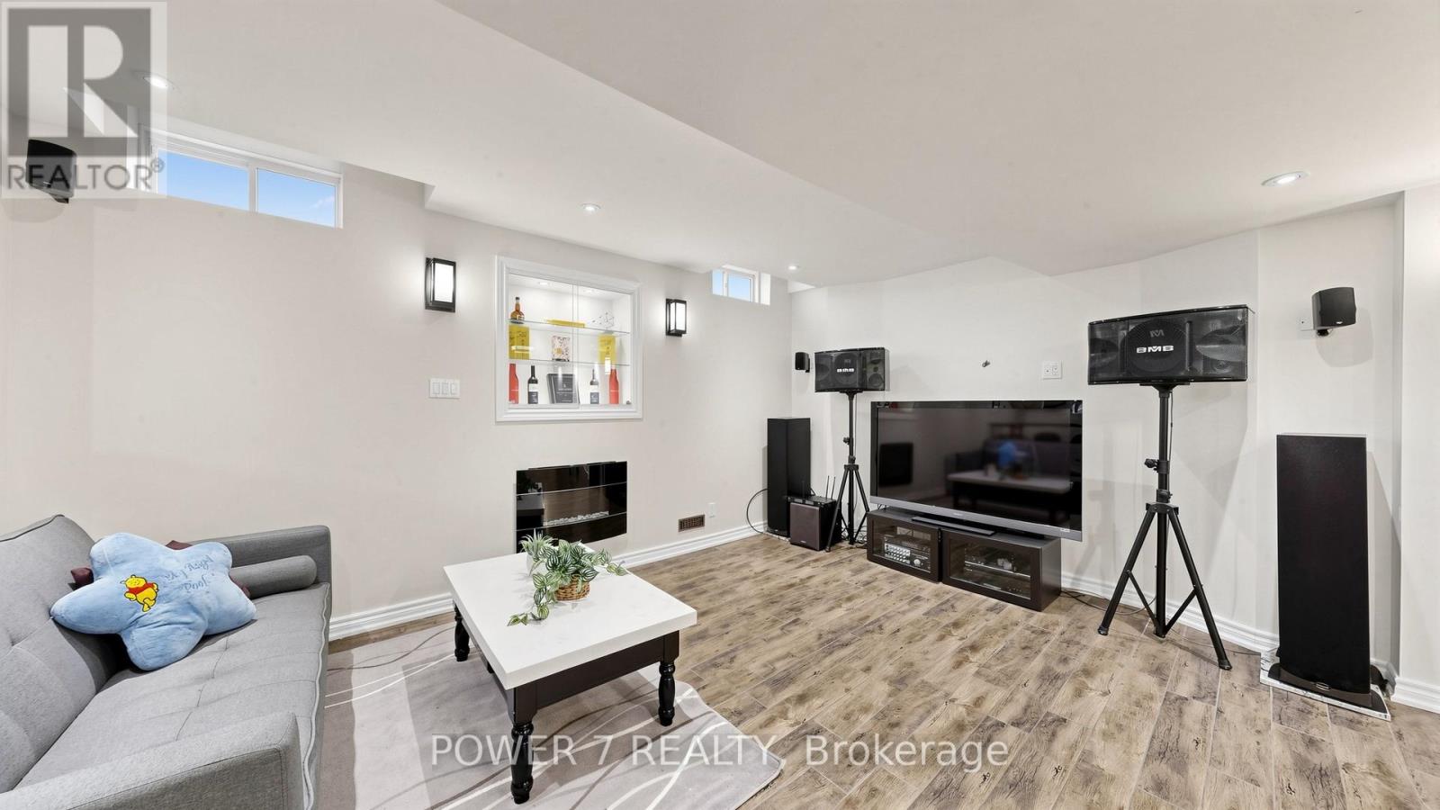 15 EVA GROVE COURT - 41