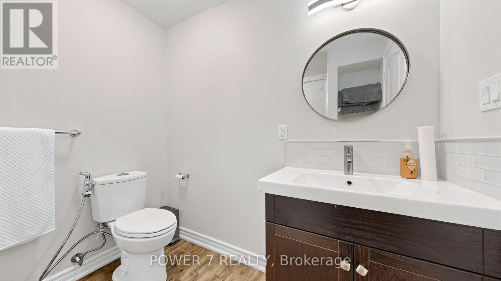 15 EVA GROVE COURT - 45