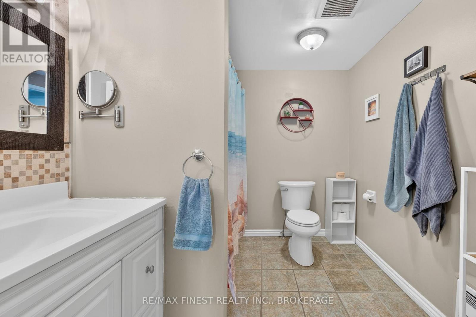 1057 BASSWOOD PLACE - 19