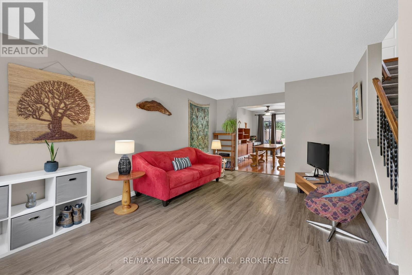 1057 BASSWOOD PLACE - 5