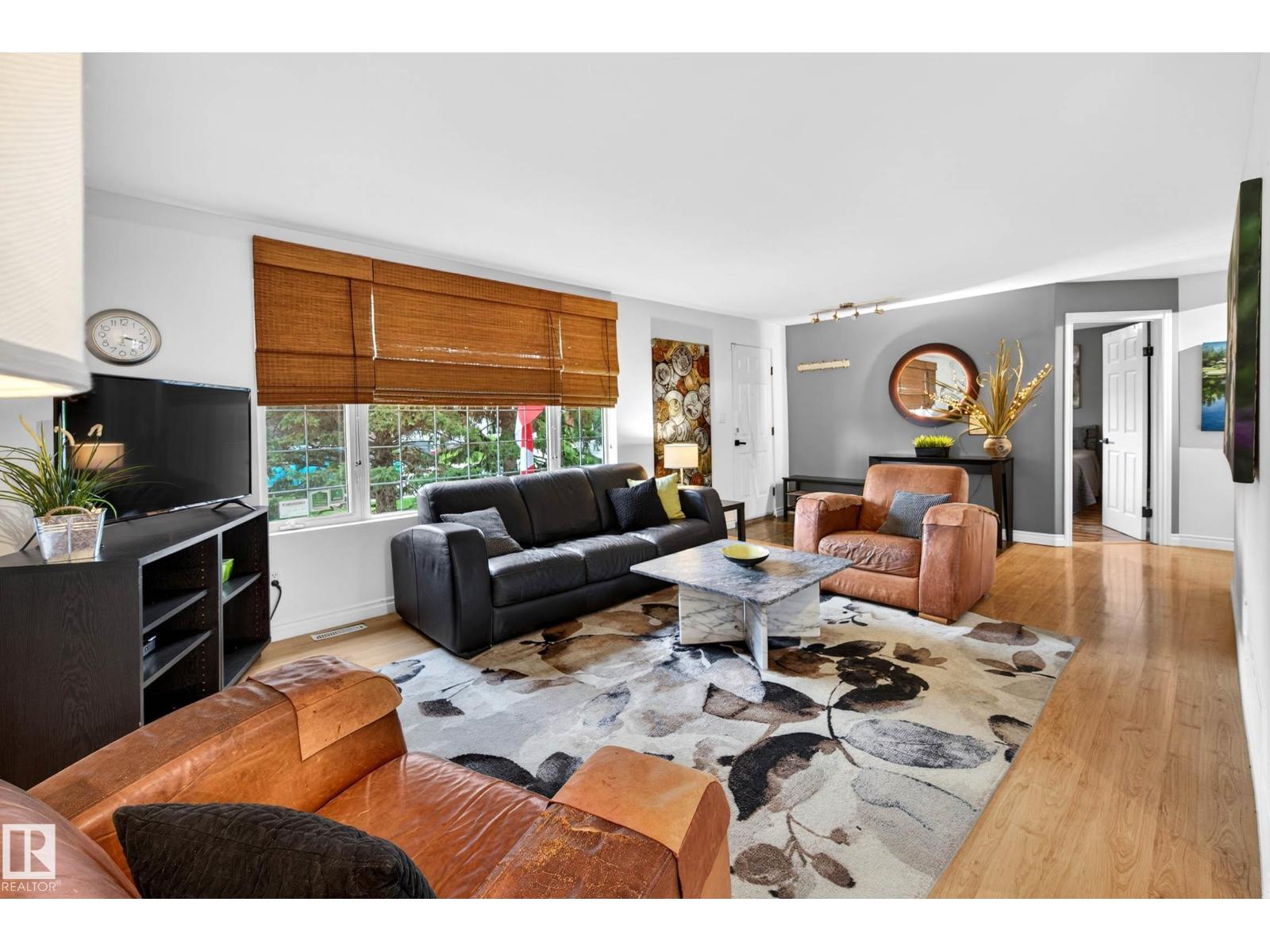 10611 152 ST NW — photo 11