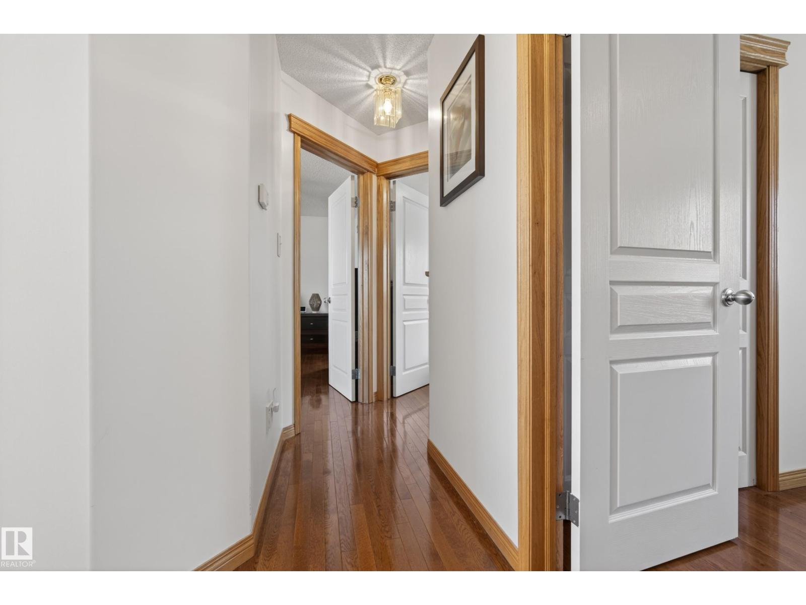 15 WESTWOOD GR - 29