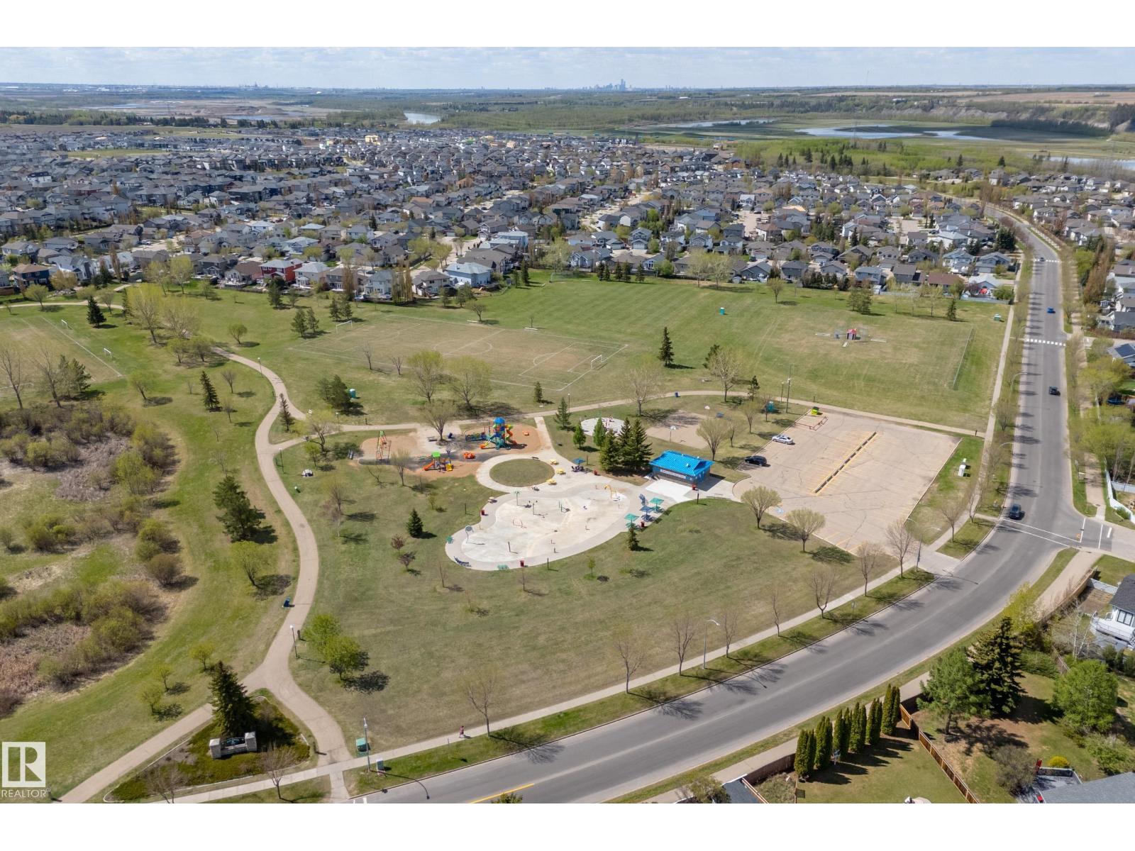 15 WESTWOOD GR - Image 3