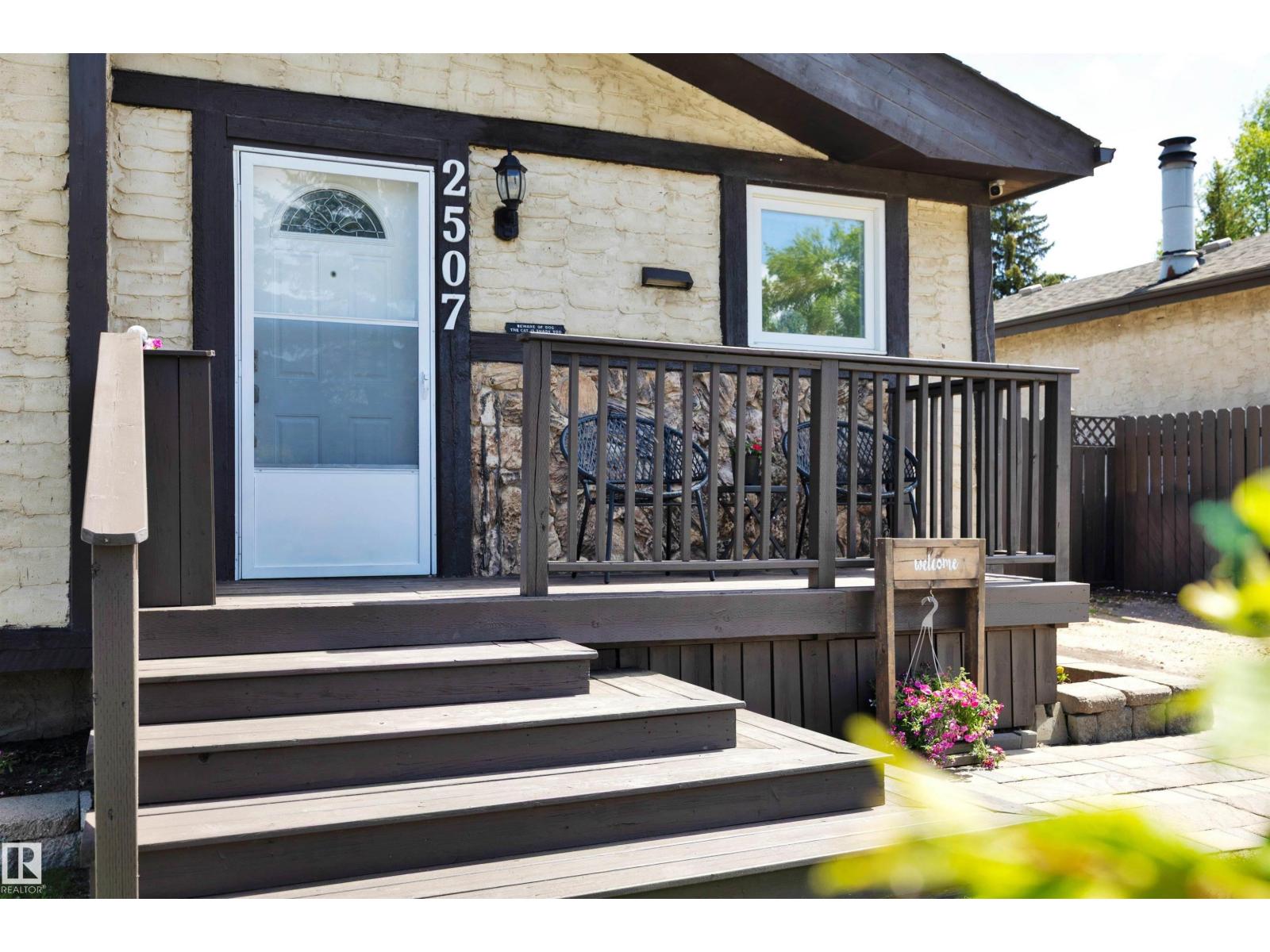 2507 49A ST NW - Image 2