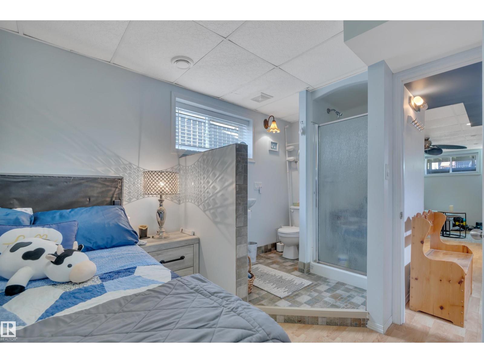 2507 49A ST NW - 26