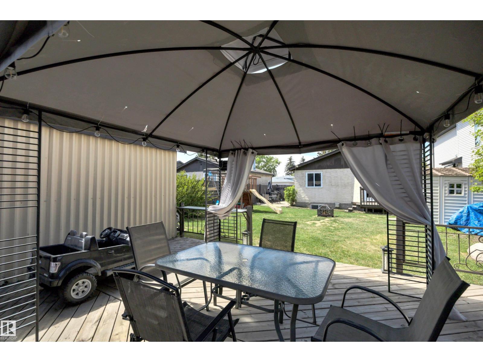 2507 49A ST NW - 35