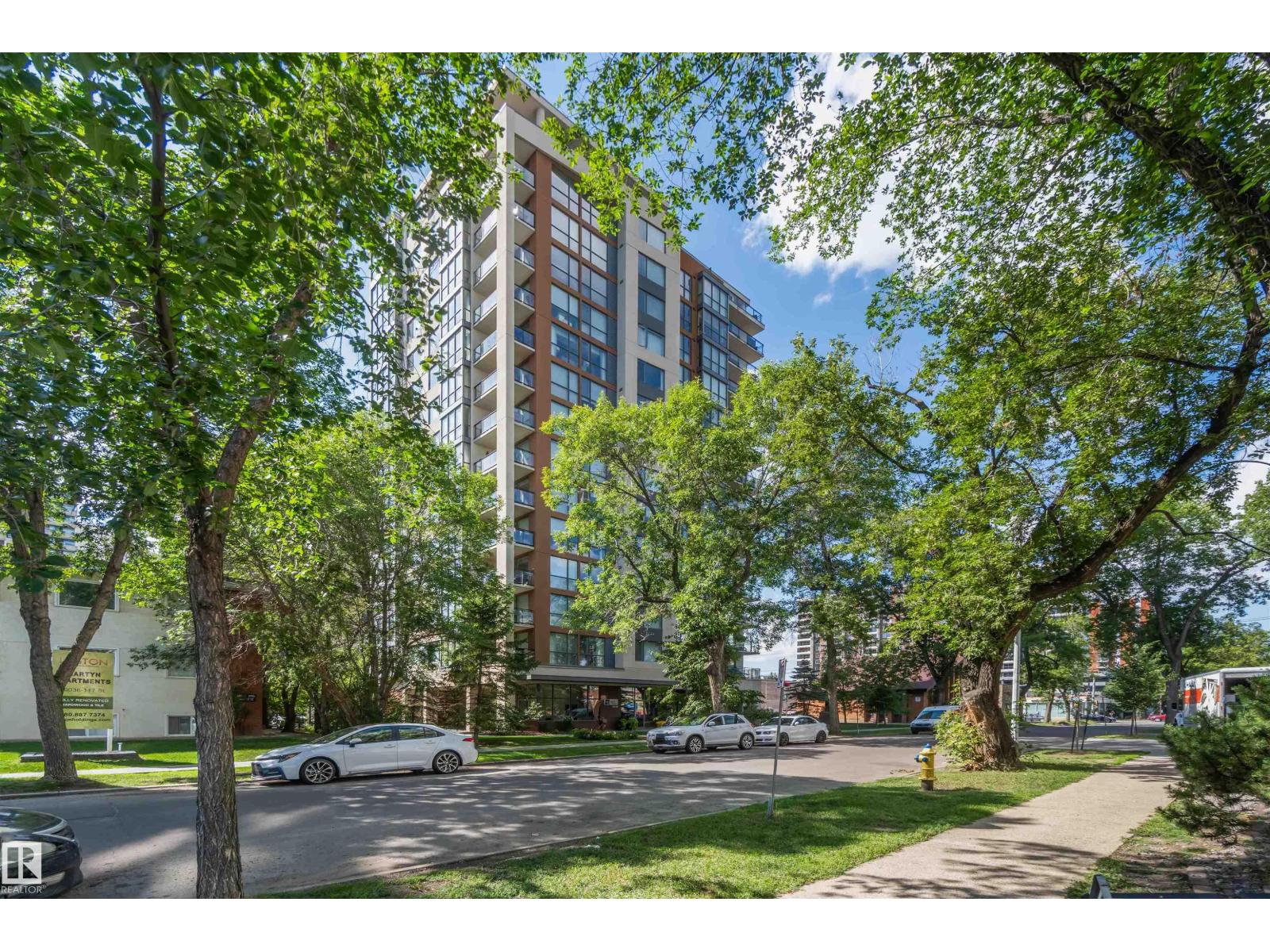 #802 10046 117 ST NW - 5