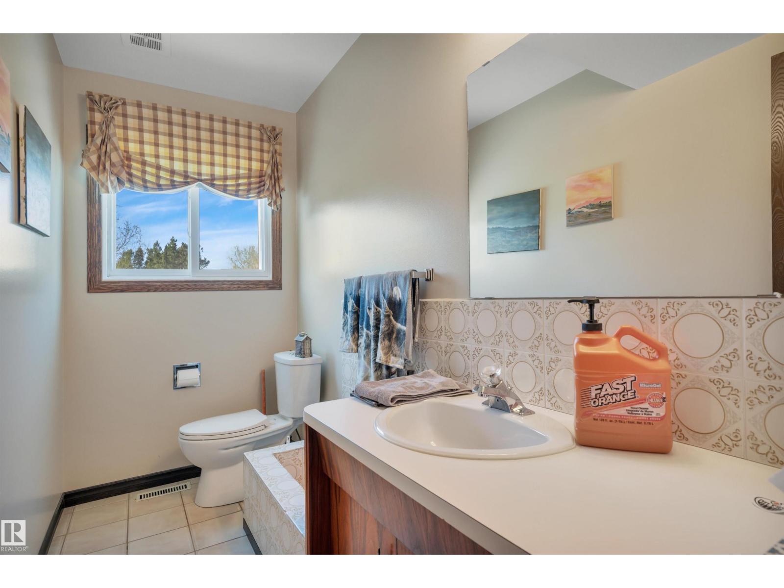 #290 52312 RGE ROAD 225 - 18