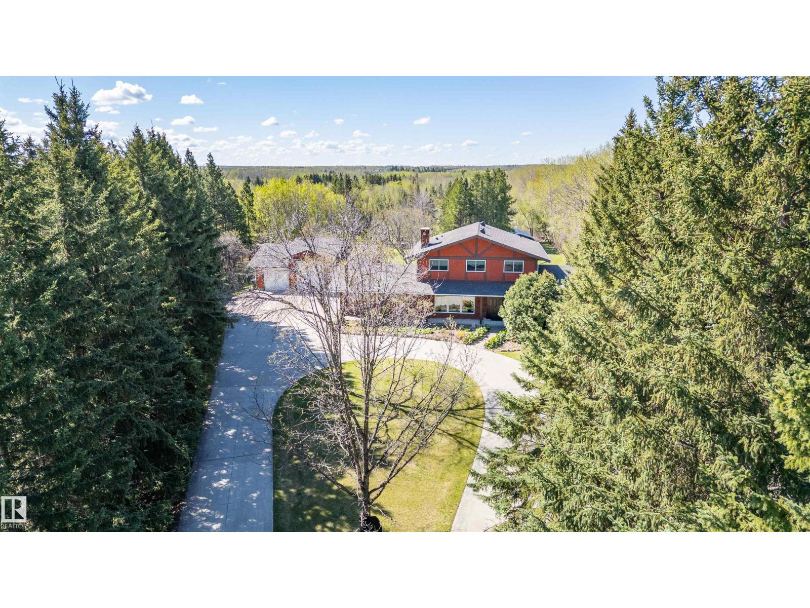 #290 52312 RGE ROAD 225 - 54