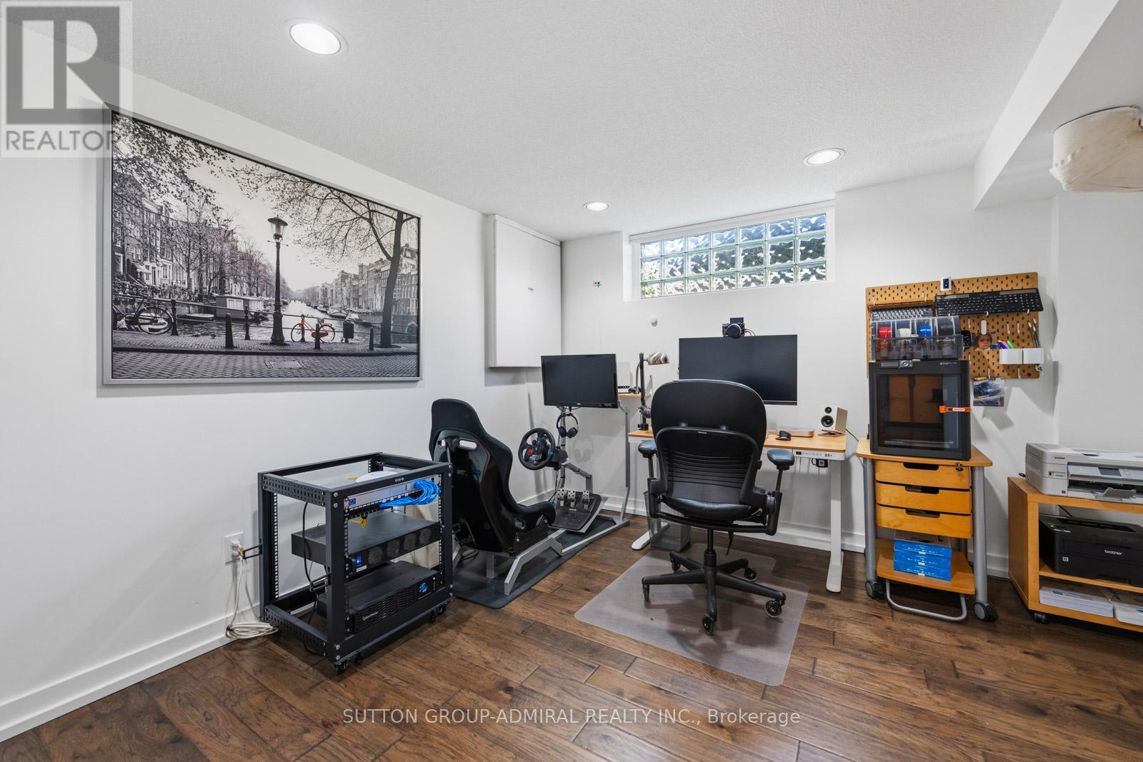23 GROVERDALE ROAD - 32