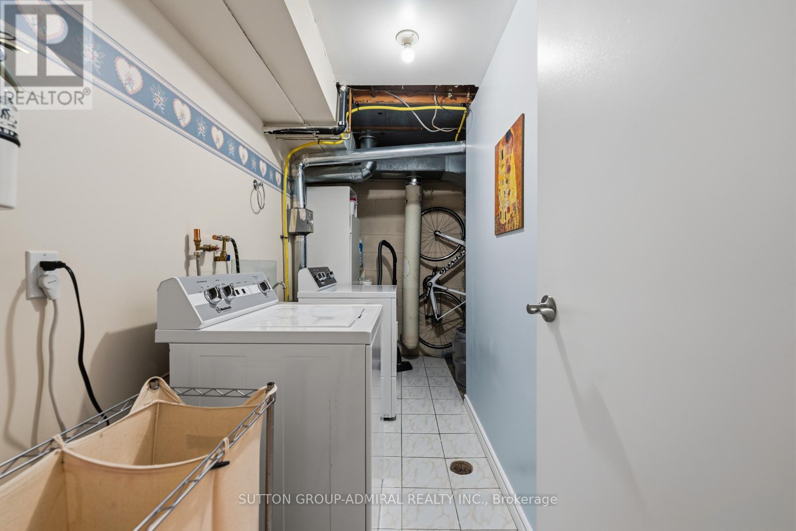 23 GROVERDALE ROAD - 35