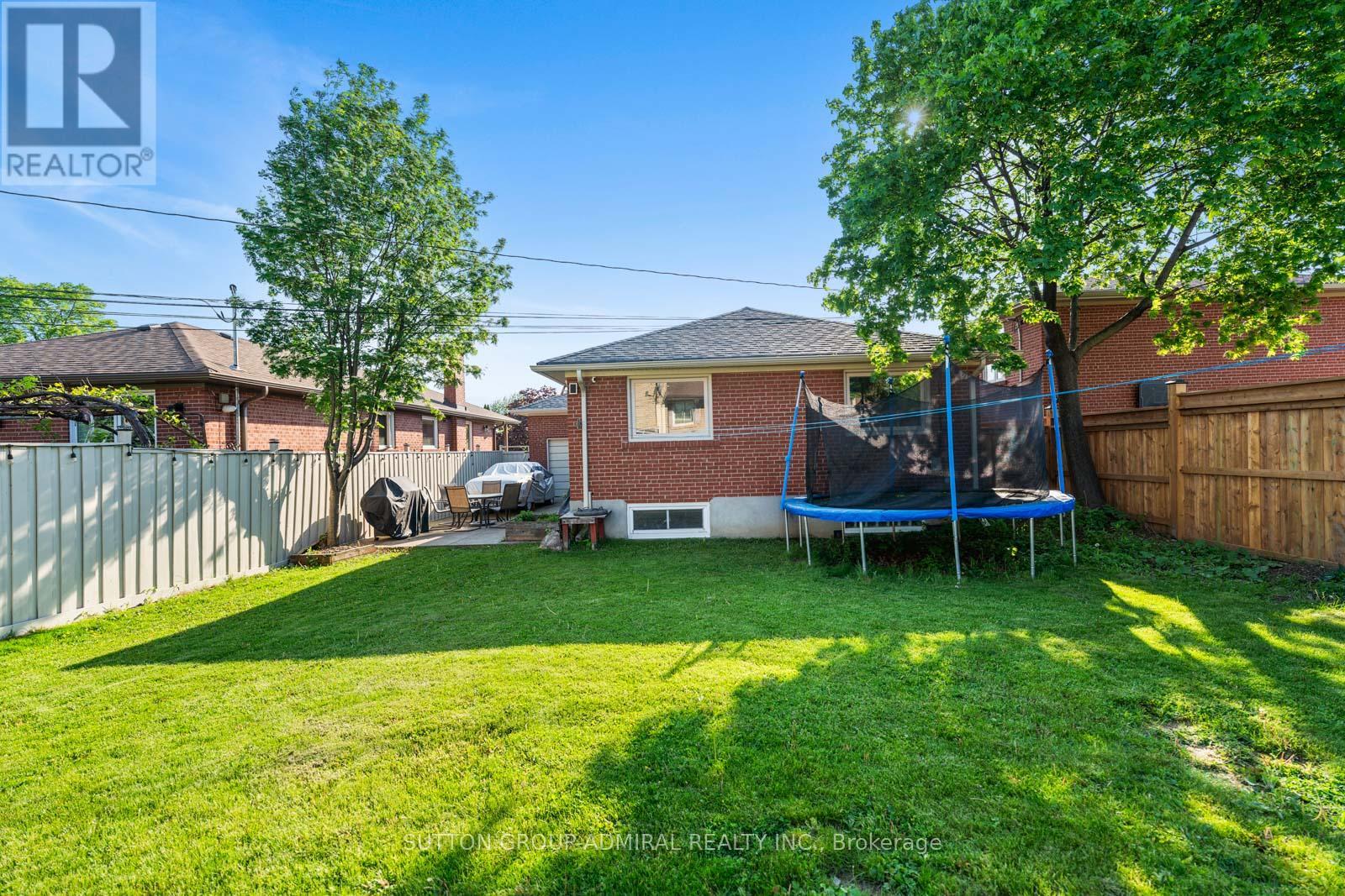 23 GROVERDALE ROAD - 38