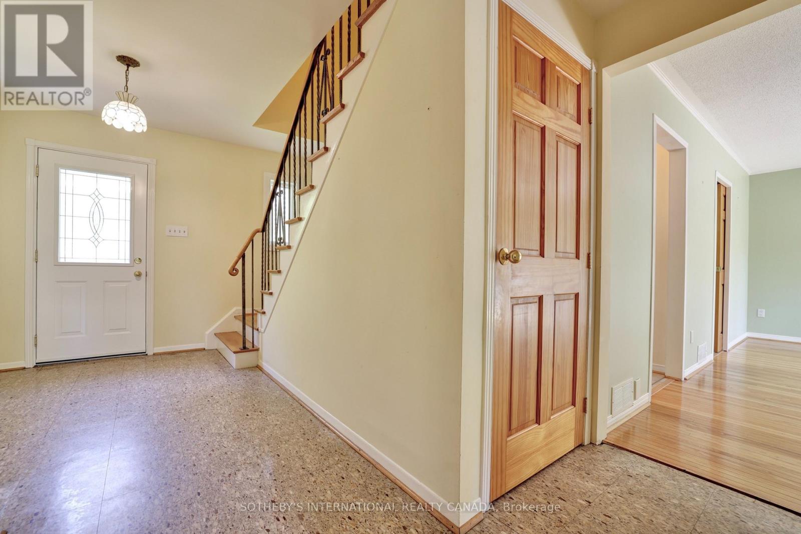 1050 CALDWELL AVENUE - 15