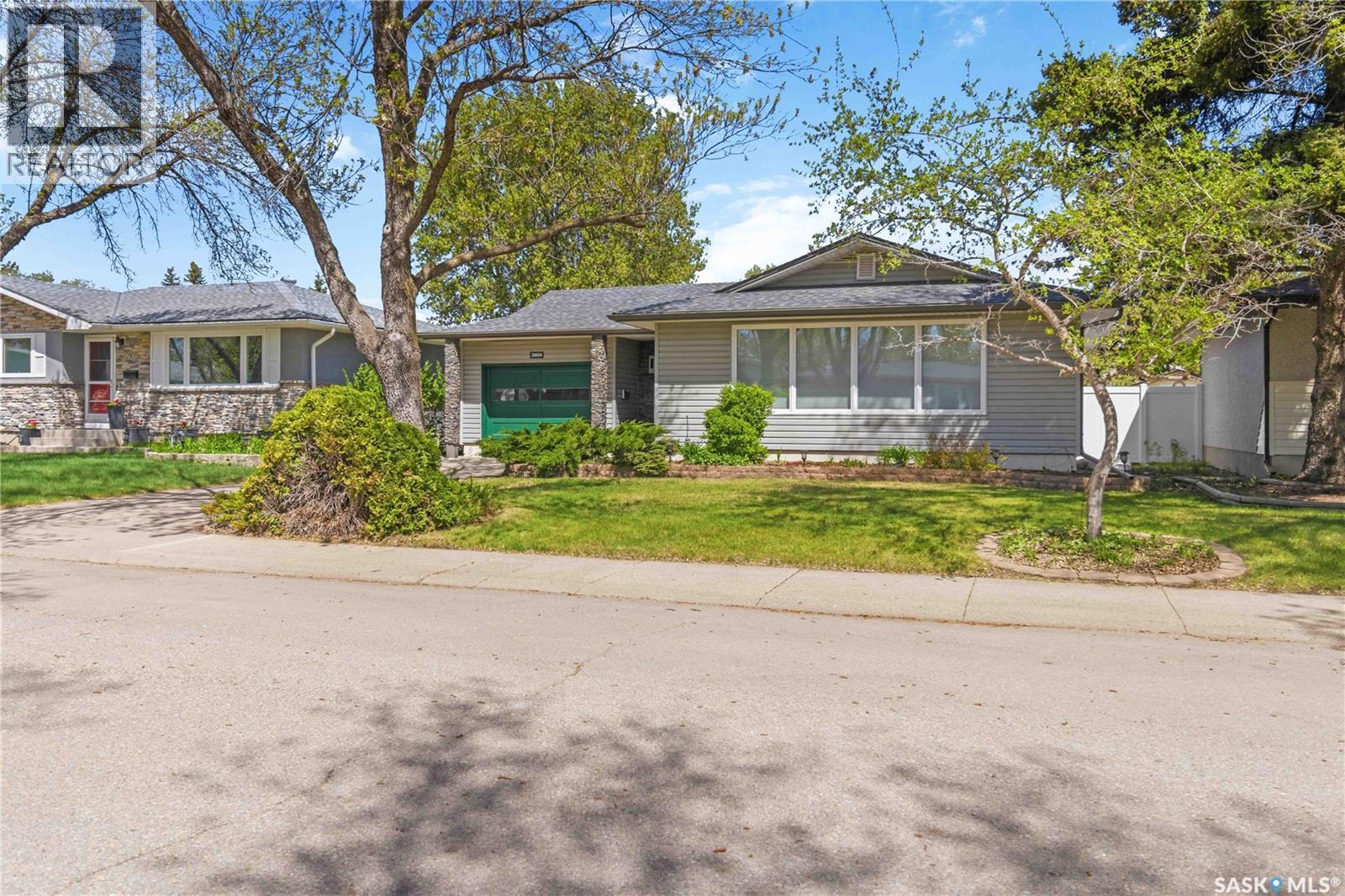 2809 Eastview - Image 2