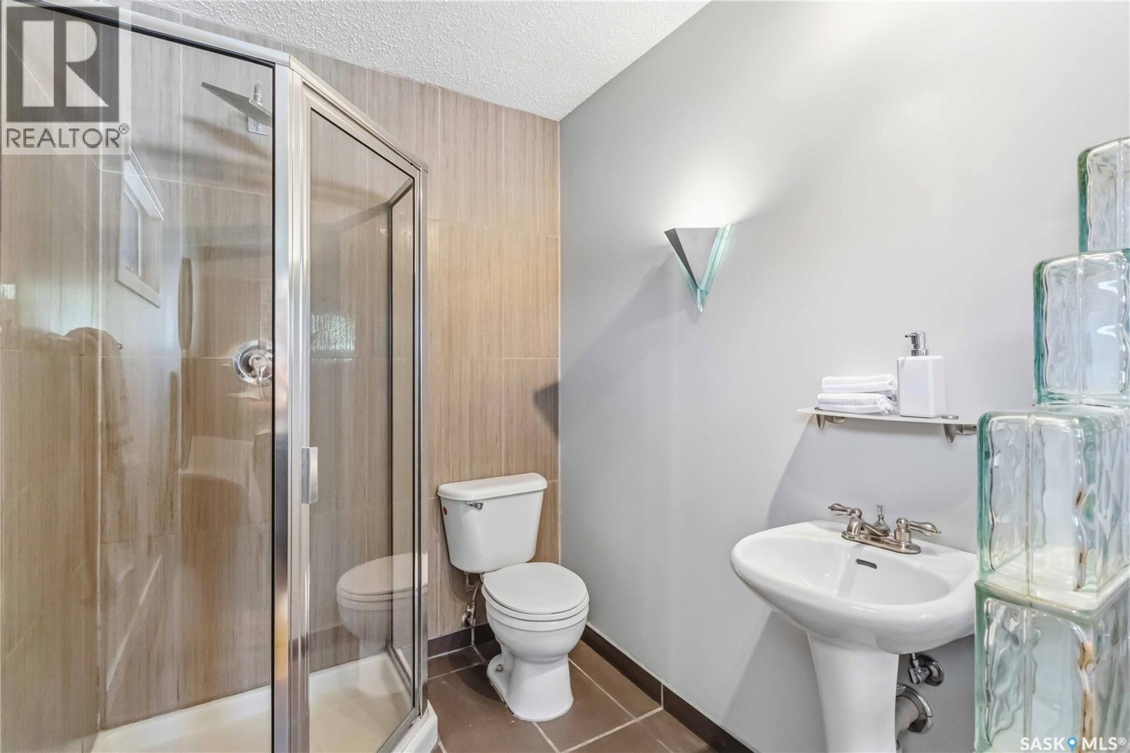 2809 Eastview - 28