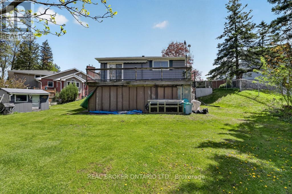 55 SUNRISE CRESCENT - 18