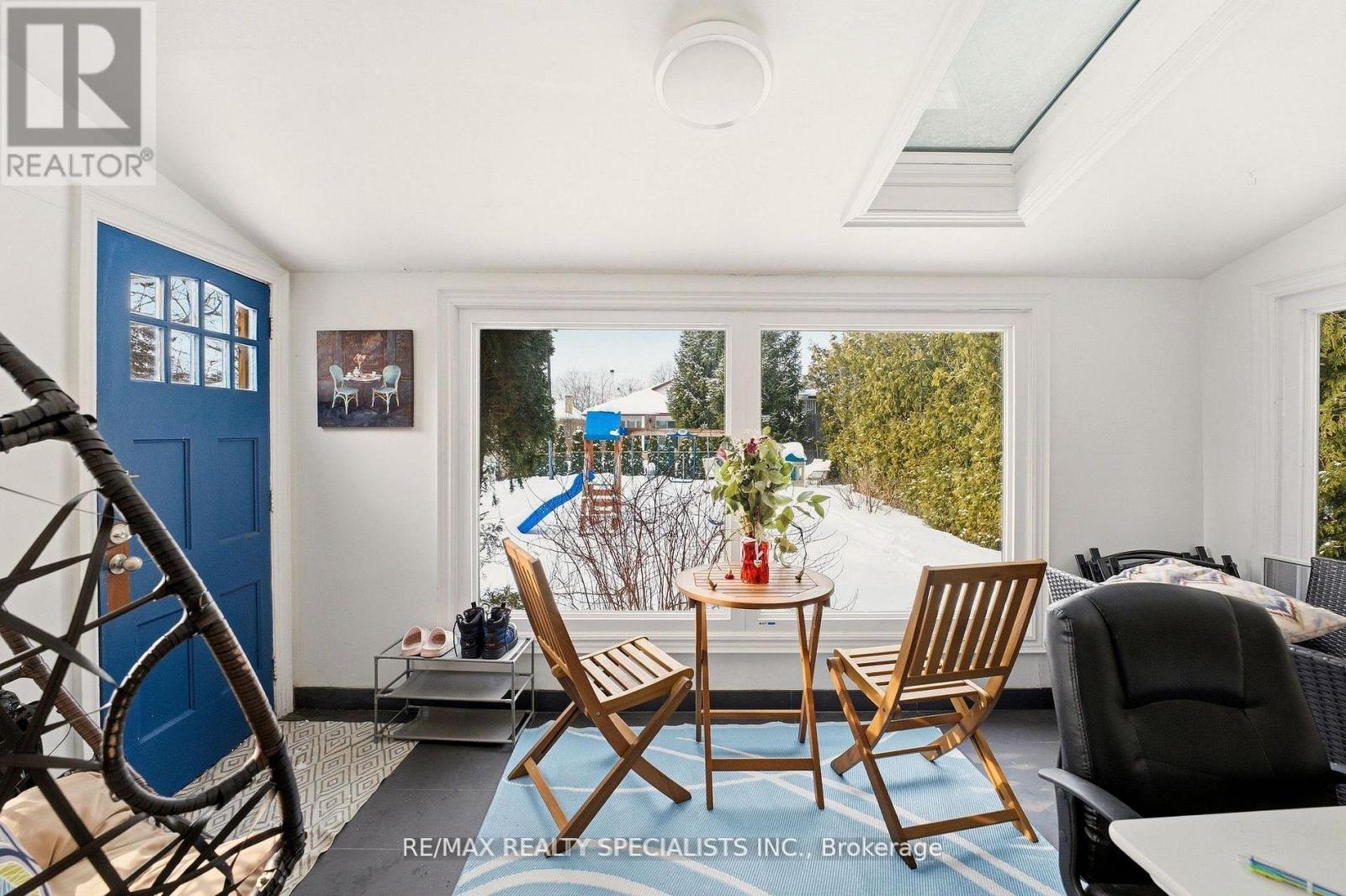 377 KAREN PARK CRESCENT - 12