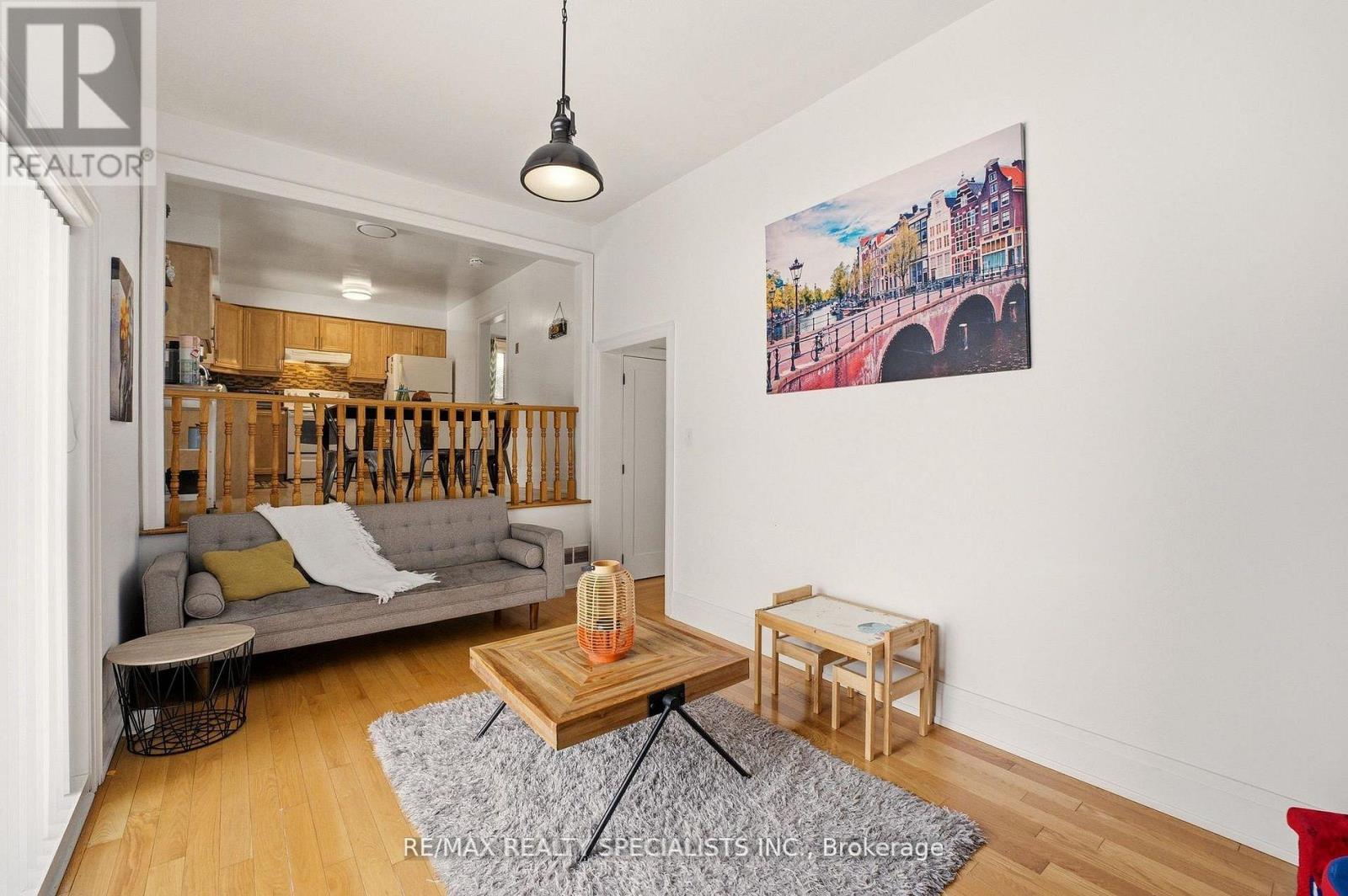 377 KAREN PARK CRESCENT - 16