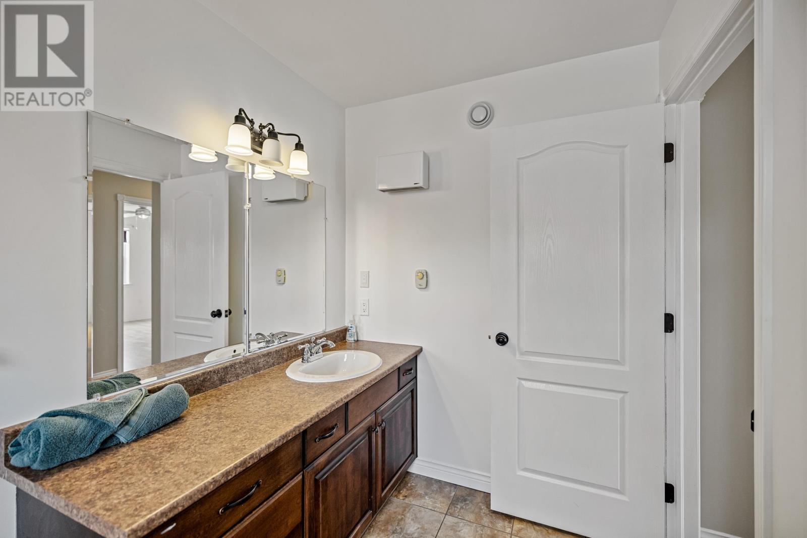 319 Birkallum Drive - 22