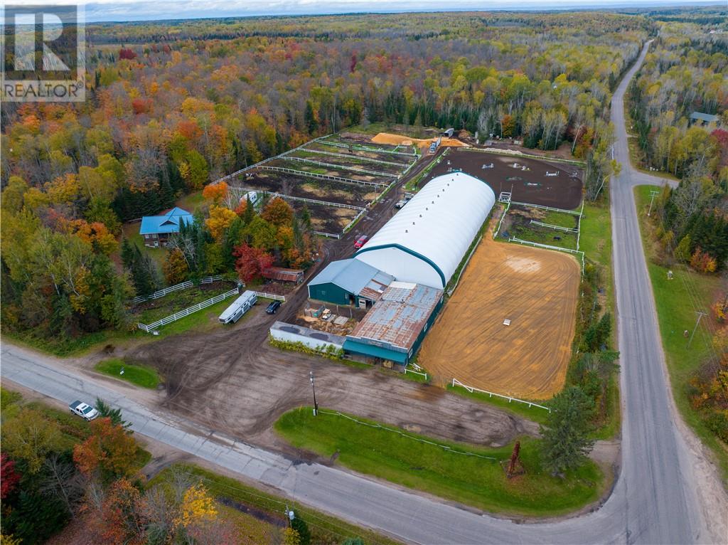 1604 Memorial Park Drive, Powassan — photo 2