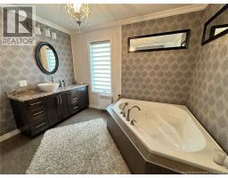 5 Gallant Street, Saint Quentin, NB E8A2N5 Photo 16