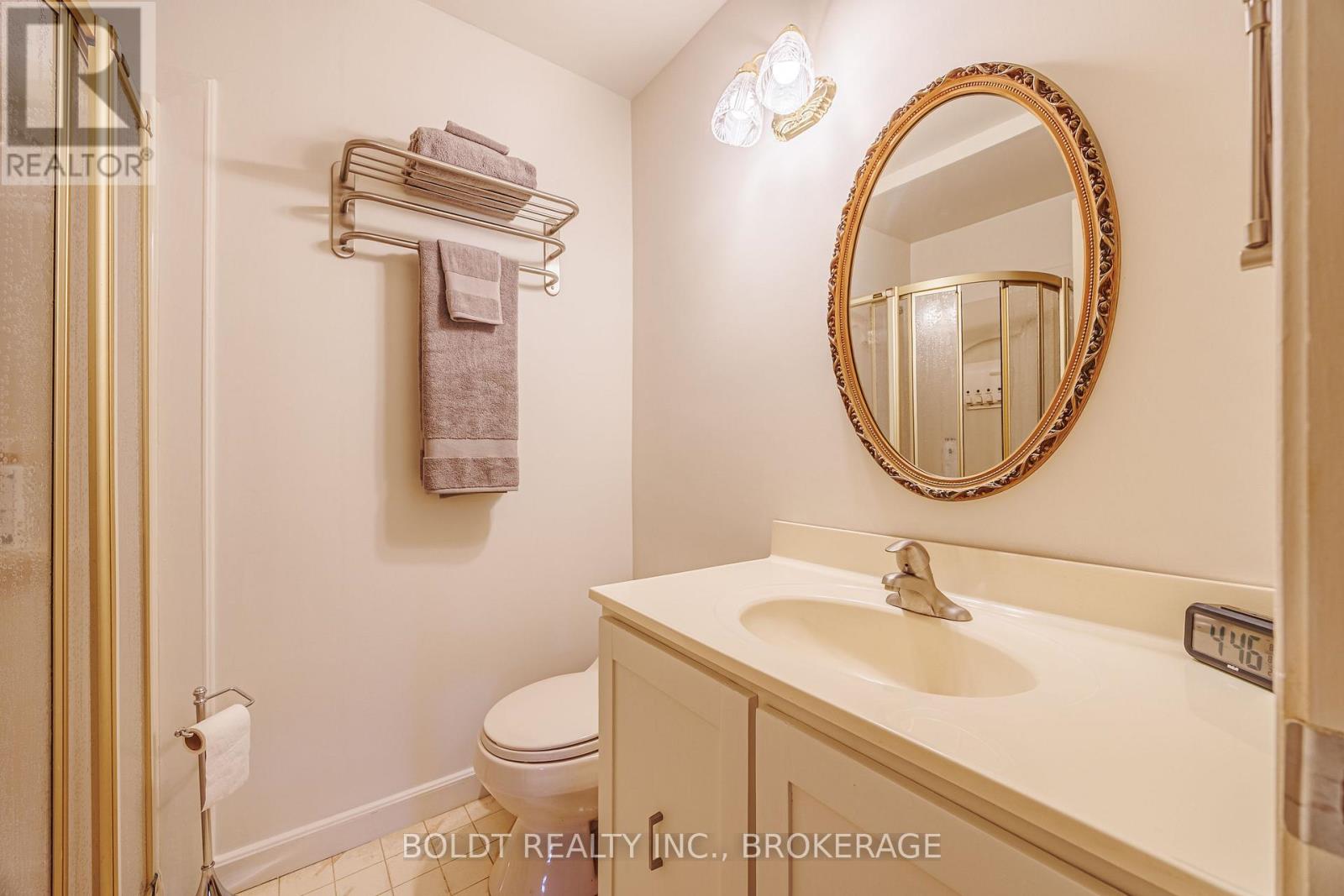 7 MAYHOLME COURT - 19