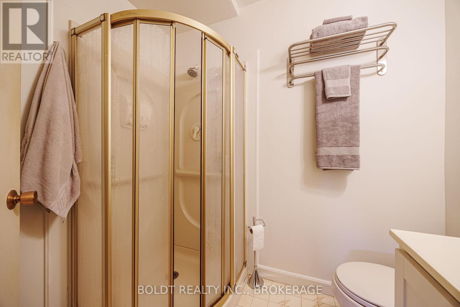 7 MAYHOLME COURT - 20