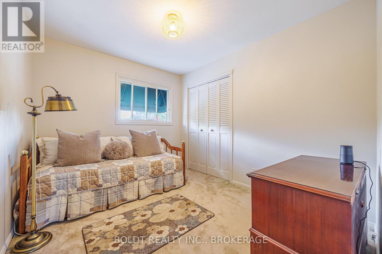 7 MAYHOLME COURT - 27
