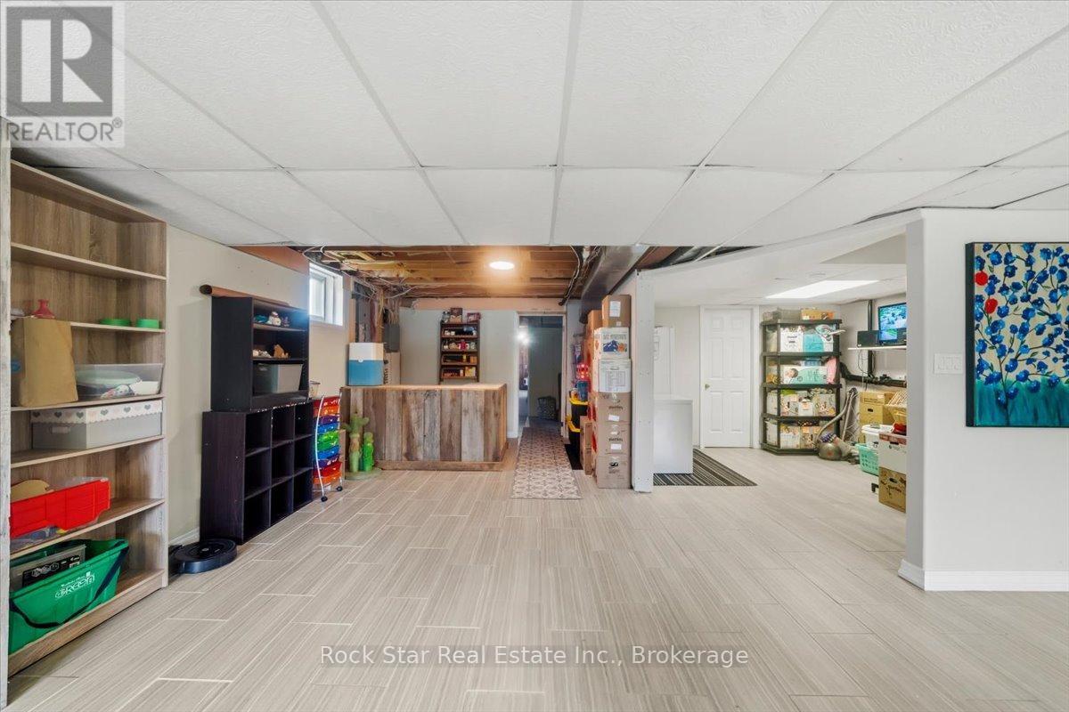 9487 MAAS PARK DRIVE - Image 42