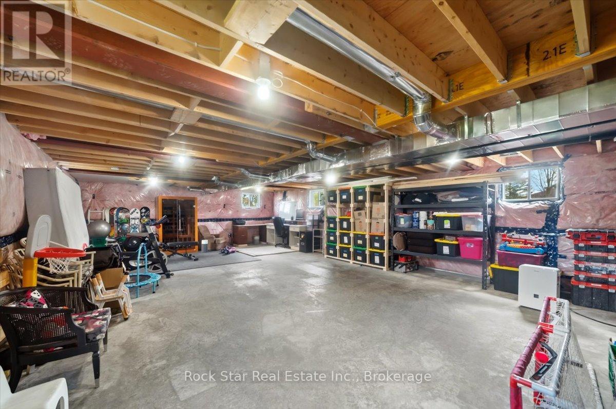 9487 MAAS PARK DRIVE - Image 44