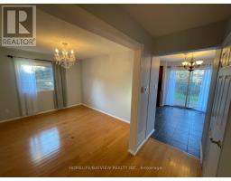 128 Heathwood Heights Drive, Aurora, ON L4G4W1 Photo 18