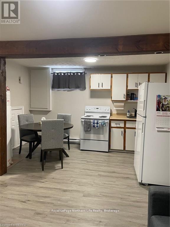 431 DUDLEY AVENUE - 14