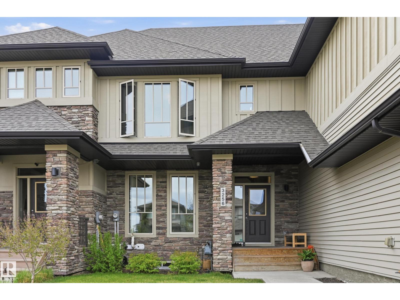 3256 ALLAN WY SW - 32