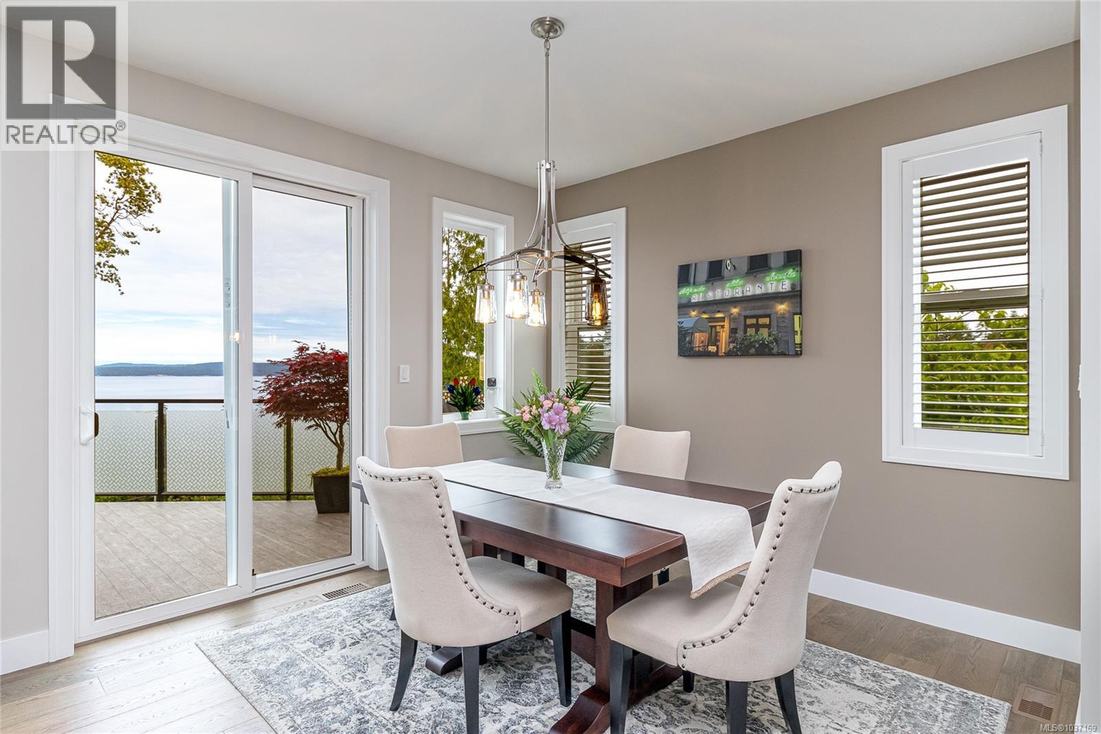 #16 626 Farrell Rd - 16