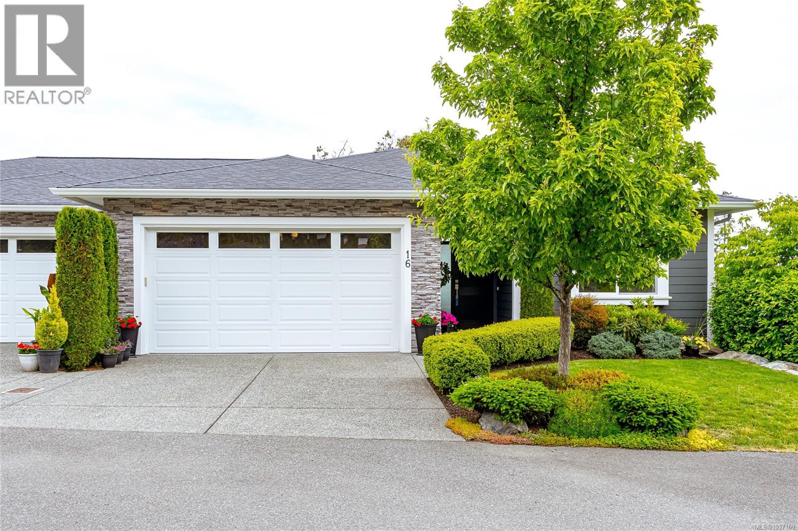 #16 626 Farrell Rd - 6